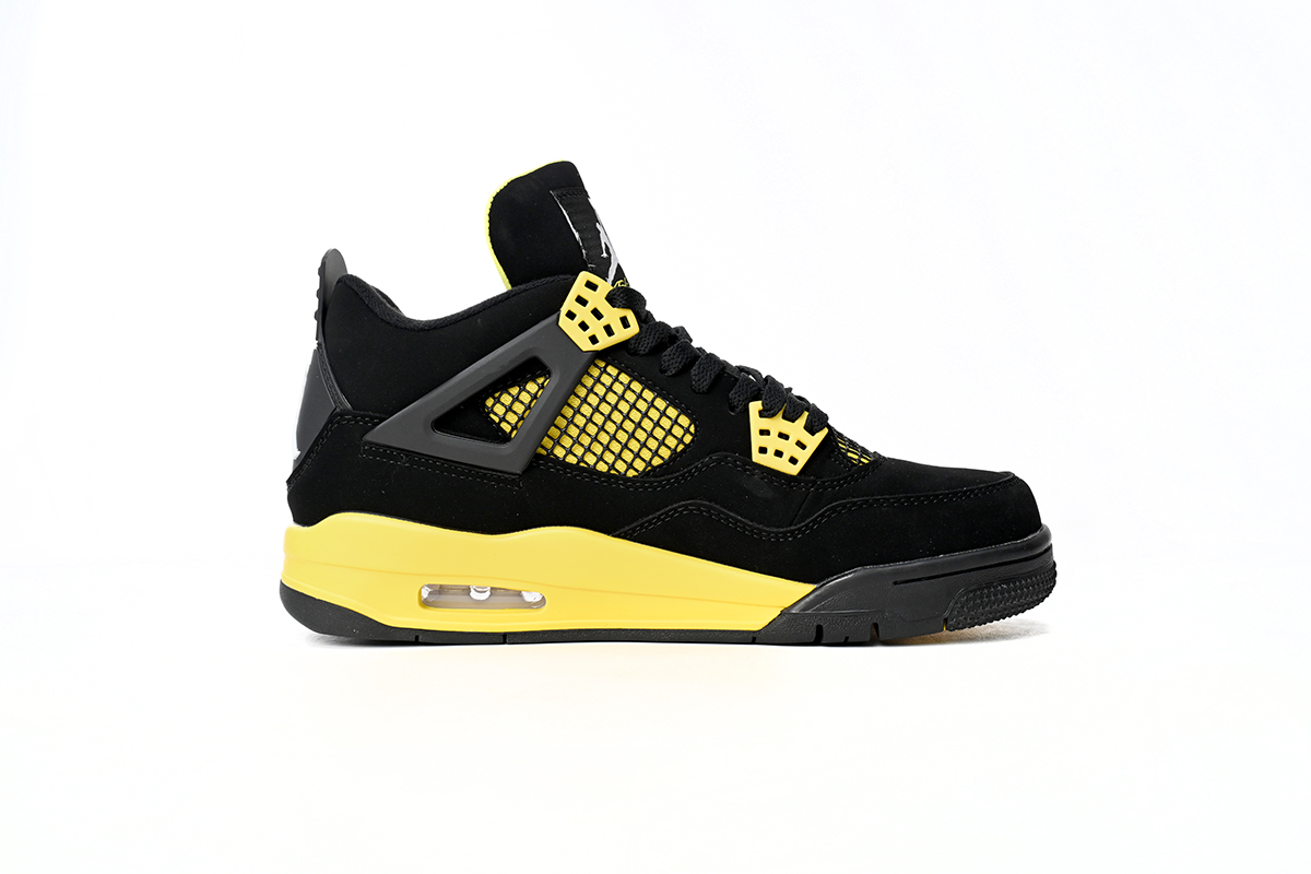 Air Jordan 4 Thunder Yellow - view 3