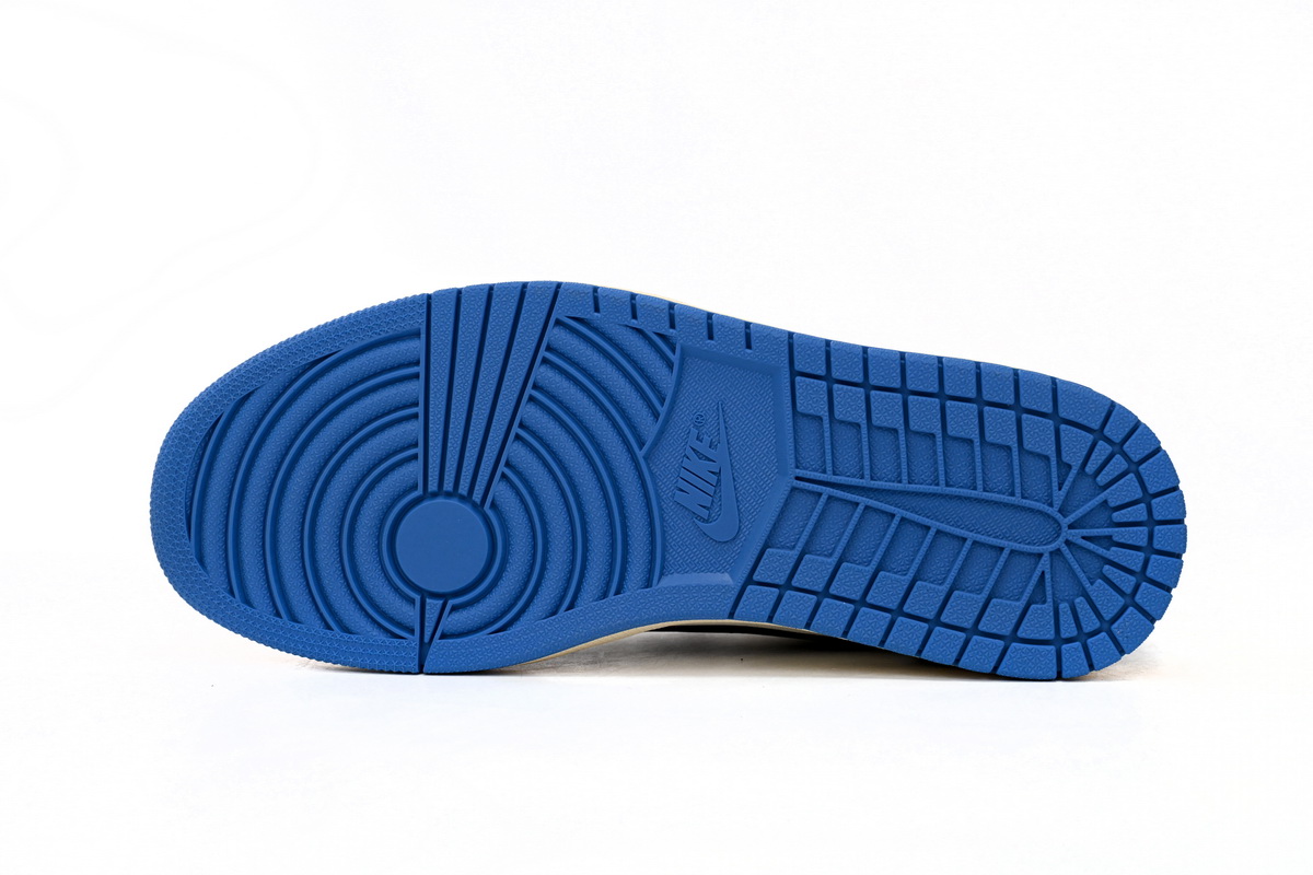 Travis Scott x Fragment Design x Air Jordan 1 Low - view 5