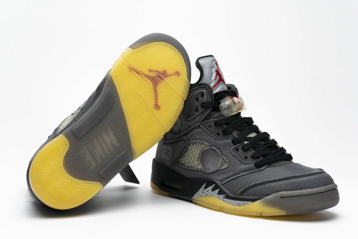 CT8480-001 OFF-WHITE x Air Jordan - view 3