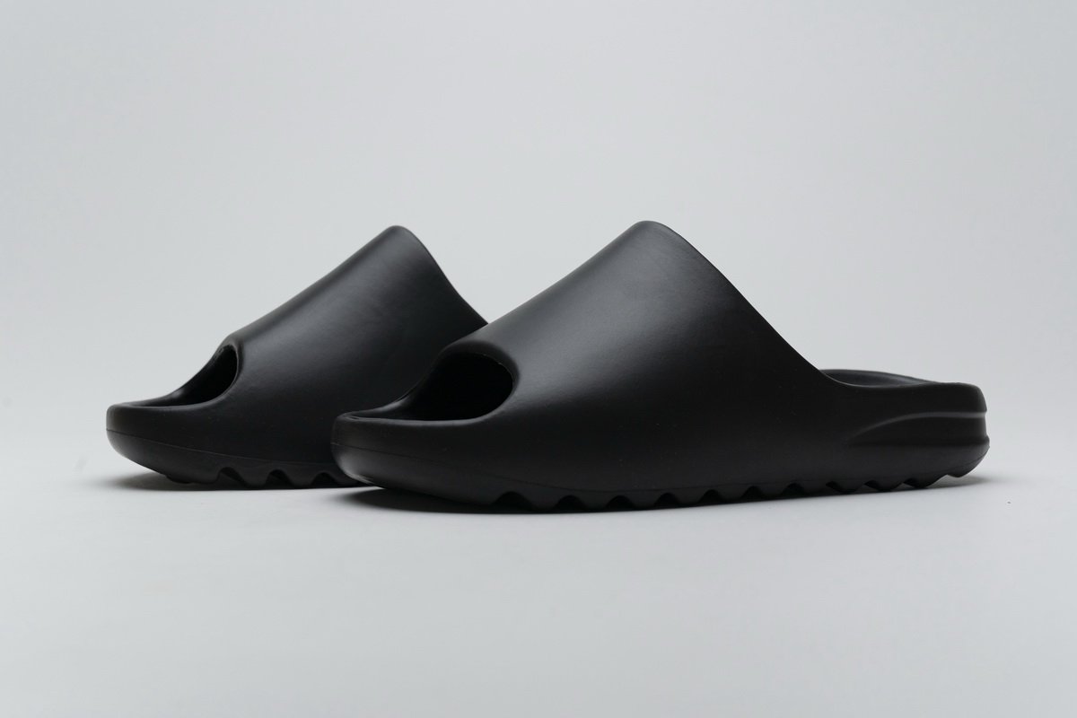FB6348 adidas Yeezy Slide “Black” - view 5