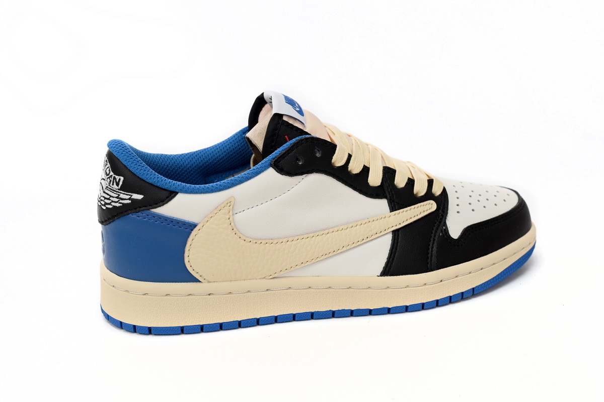Travis Scott x Fragment Design x Air Jordan 1 Low - view 4