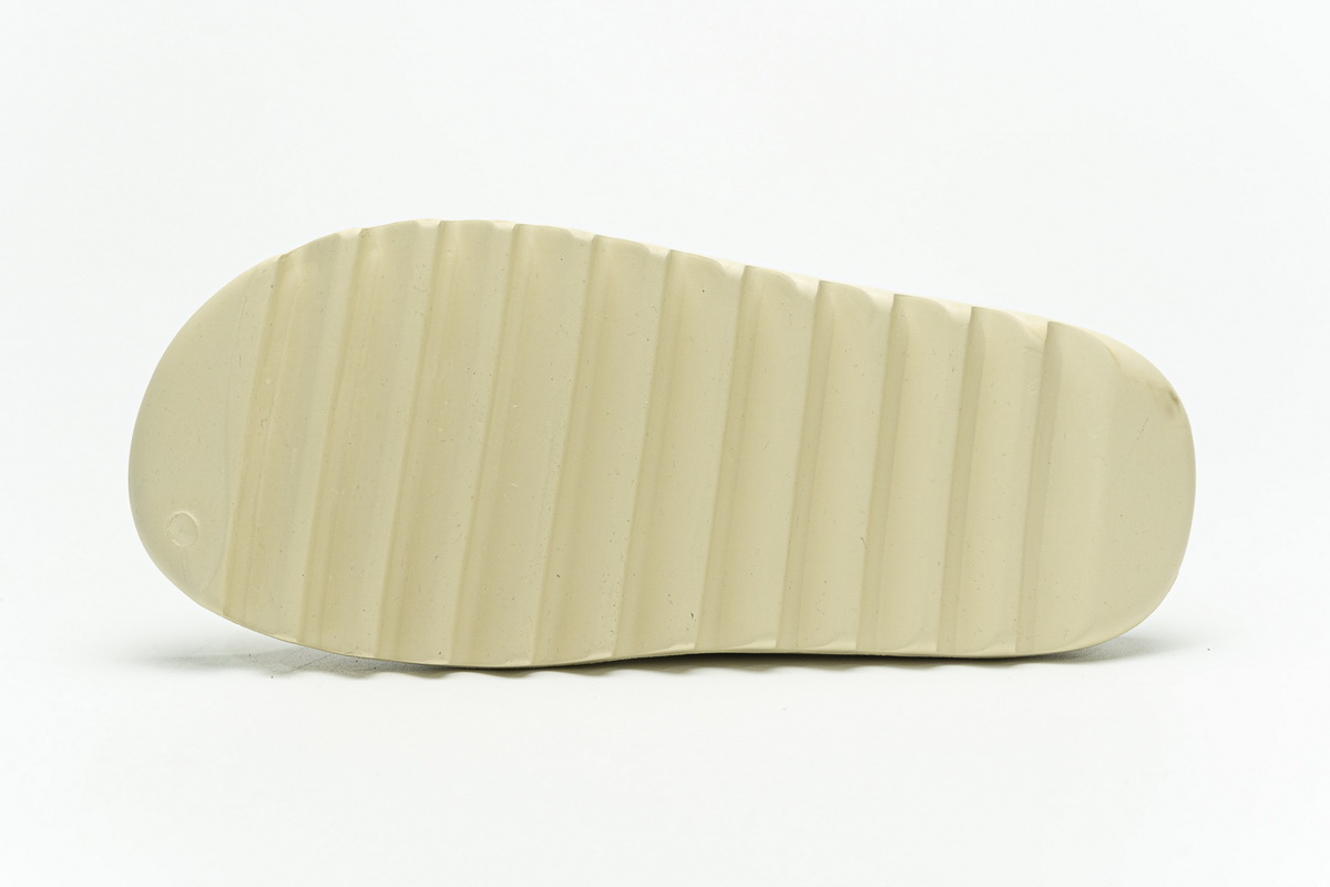coco-Adidas Yeezy Slide “Desert Sand” - view 5