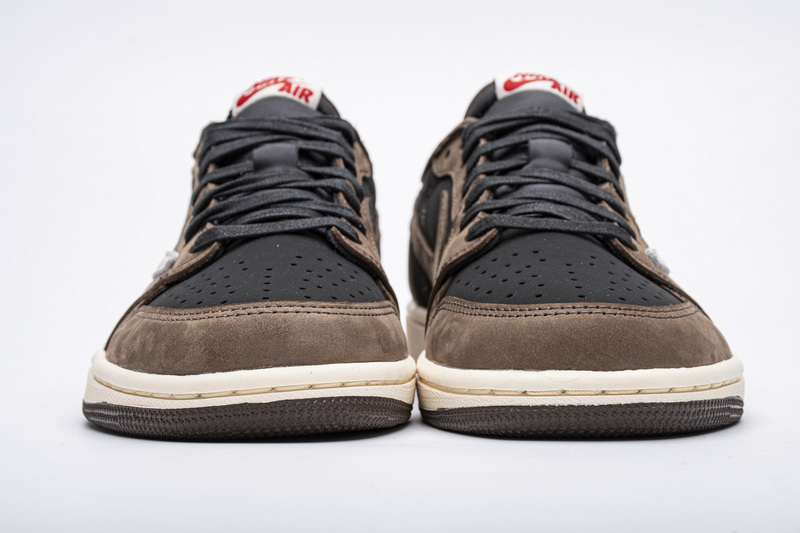 Travis Scott x Air Jordan 1 Low OG SP-T - view 3