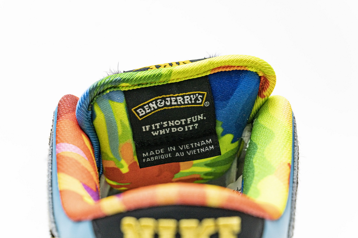 Ben &Jerry’s x Nike SB Dunk Low Chunky Dunky - view 15